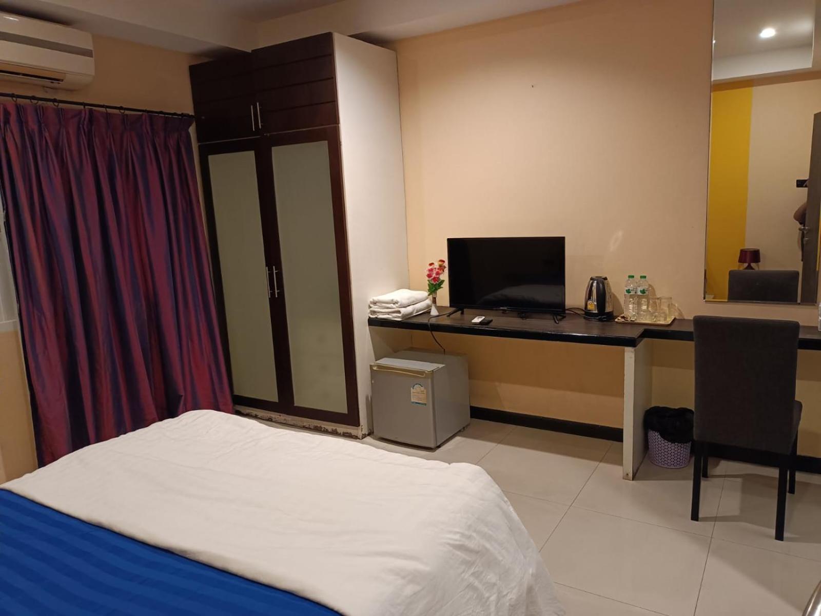 Aura Inn Rooms Pattaya Dış mekan fotoğraf